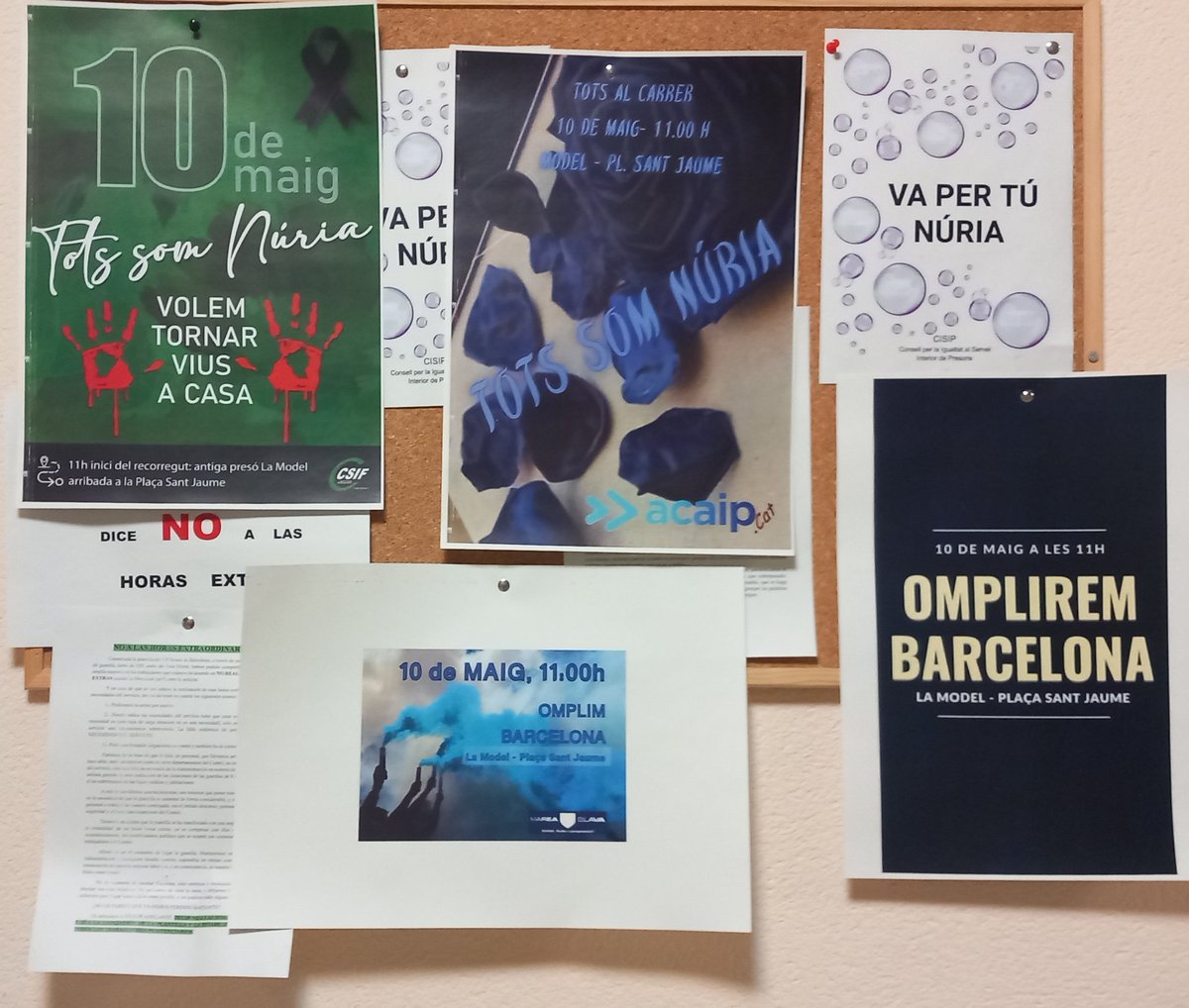 AcaipCat's tweet photo. En muchos centros penitenciarios,  la única consigna retirada de los carteles de repulsa al convenio e incluso en alguno, han quitado los carteles de información sindical sobre manifestación del día 10. Eso sí es importante!! Con directores así.... que esperamos 
#TotsSomNuria https://t.co/oM9Bb3YZrq
