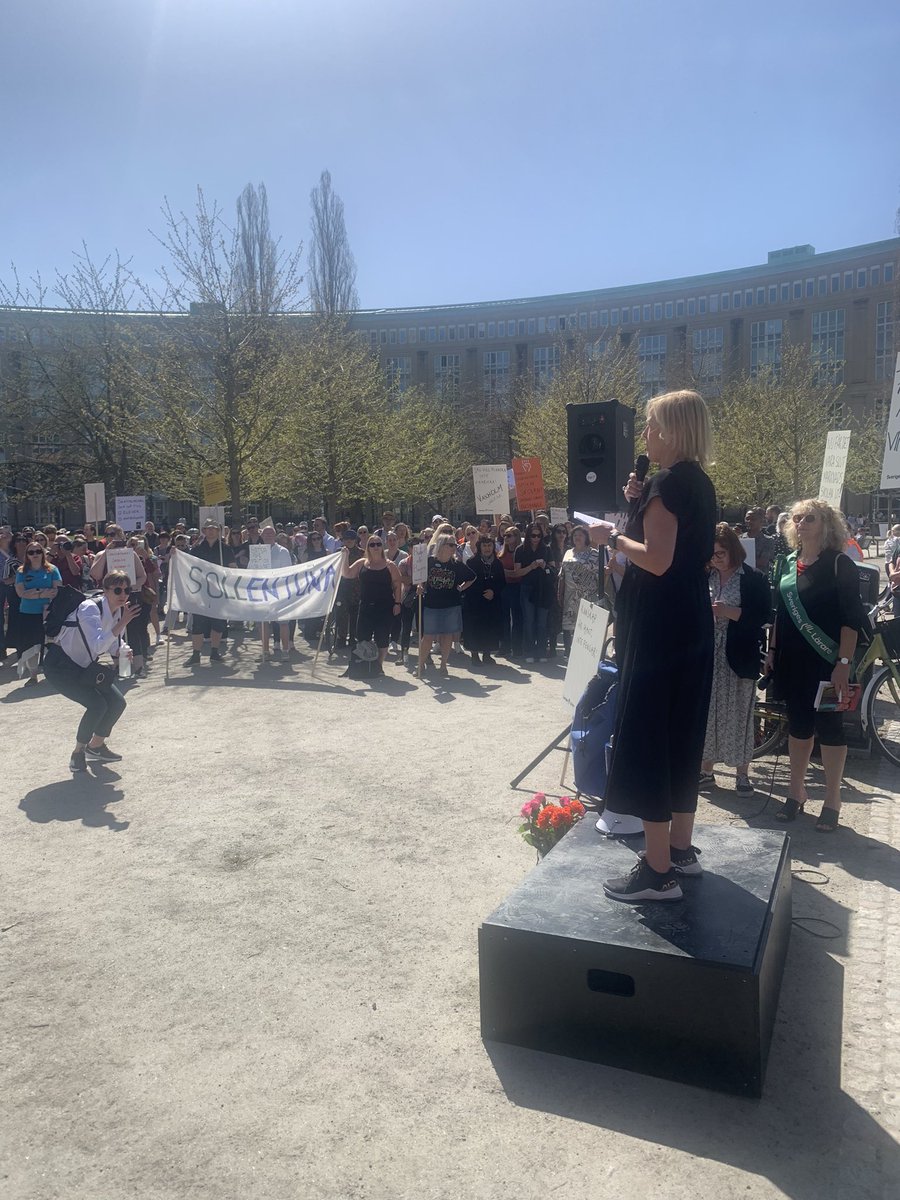 Stockholms skolor larmar!