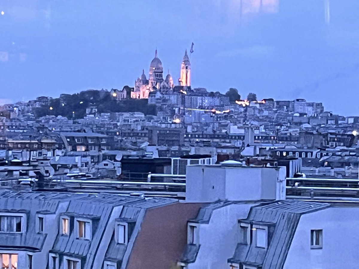 Partenariat Asnières / Mirande acte II « les mirandais à Paris » s’ouvrir à de nouvelles choses, parfois inconnues. Marcher … beaucoup marcher… puis se poser et apprécier ce séjour parisien dans notre auberge de jeunesse <a href="/Gen_Paris/">Generator Paris</a> un accueil au top, un lieu convivial, merci🤩