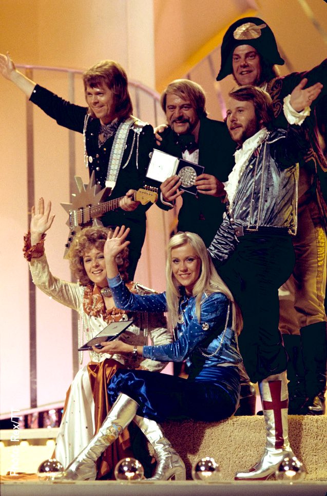 7️⃣ days until #EurovisionSongContest in Sweden🇸🇪! And this year we celebrate #Waterloo50years 🥳🙌! So start your week with listening to your favorite #ABBA song on Spotify (Playlist name: Sweden Loves ABBA)! #SwedenLovesEurovision 👀👉🏼: open.spotify.com/playlist/6glqQ…