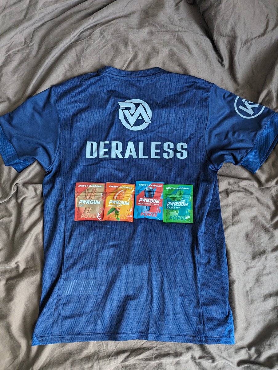 Alessandro Orth (@der_aless) on Twitter photo Heute ist mein <a href="/ROA_Esports/">ROA eSports e.V.</a> Jersey angekommen🔥
Das ist natürlich perfektes Timing, weil ich um 18 Uhr das RoA by GP24 Team durch den Skinbaron Cup begleite^^
Schaut gerne um 18 Uhr auf twitch.tv/deraless rein und betrachtet mich in dem neuen Trikot❤️ Heute ist mein <a href="/ROA_Esports/">ROA eSports e.V.</a> Jersey angekommen🔥
Das ist natürlich perfektes Timing, weil ich um 18 Uhr das RoA by GP24 Team durch den Skinbaron Cup begleite^^
Schaut gerne um 18 Uhr auf twitch.tv/deraless rein und betrachtet mich in dem neuen Trikot❤️