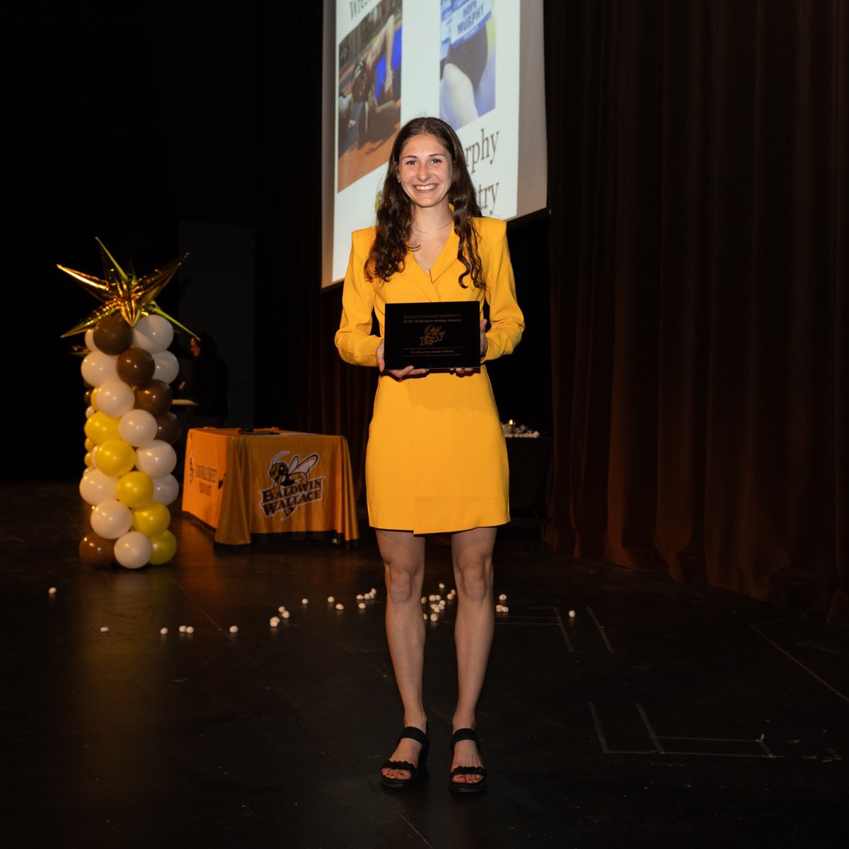 BWU Business tweet media