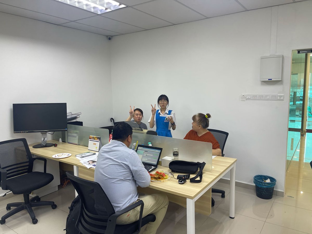 ChecktimeCom's tweet photo. Our Malaysia office hosted an amazing lunch party on May 2nd and it was an absolute blast! 📷📷 It was fantastic to see all our staff come together and enjoy delicious food and great companyit was such a wonderful experience for me, and I'm grateful to be part of incredible team! https://t.co/BxwmLUE7S2