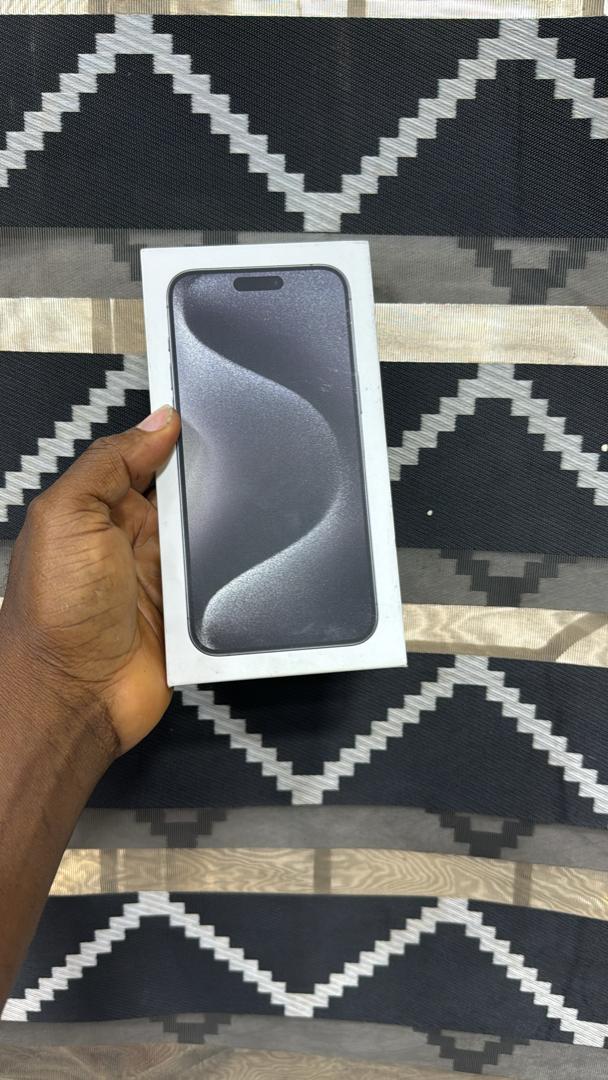 Brand new 15 pro max unlock Storage :256gb Colour:Black available non active For more enquiries; 📩:08095555925 📞:09069129836 IBD Dende|Opay|Saka |iPhone|iOS|Apple Music