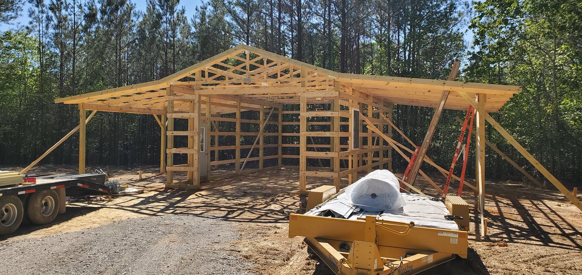 THREAD; So, you wanna build a modern pole building and you're not sure where to start. 'Screwing down tin doesn't sound too hard, but how do I get there?' Here's a step by step guide (my way) to building a small barn/garage. Much of this also applies to decks and porches. (1)