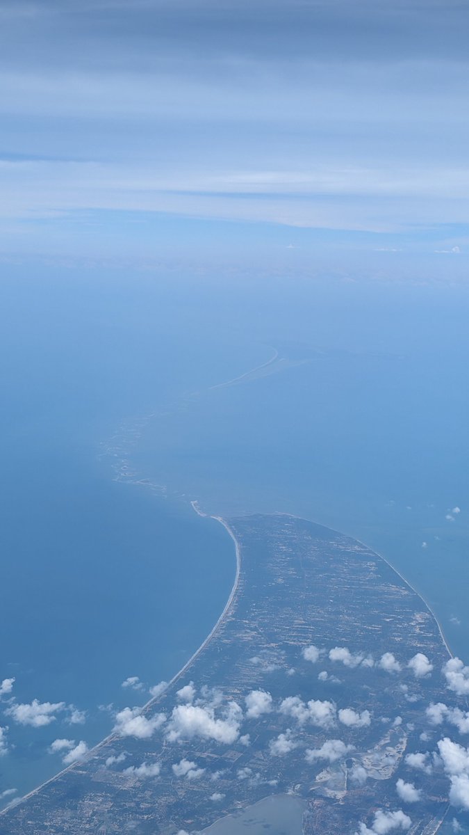 @photomithra We might have just crossed each other :) 
Ram Setu while travelling towards Srilanka today