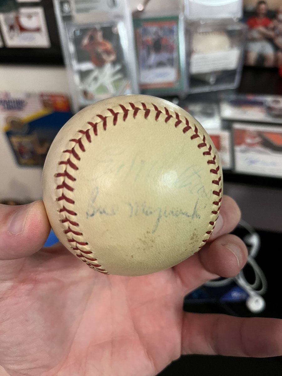 Albert Lang tweet media