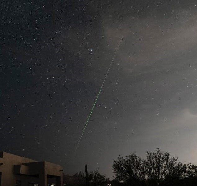 May’s Eta Aquariid meteor shower peaks this weekend. This year, Sunday and Monday mornings will be the best time to watch, and the moon won’t interfere. Do you have questions about the meteor shower? Here are the answers you need:
earthsky.org/astronomy-esse…

📸 Eliot Herman.