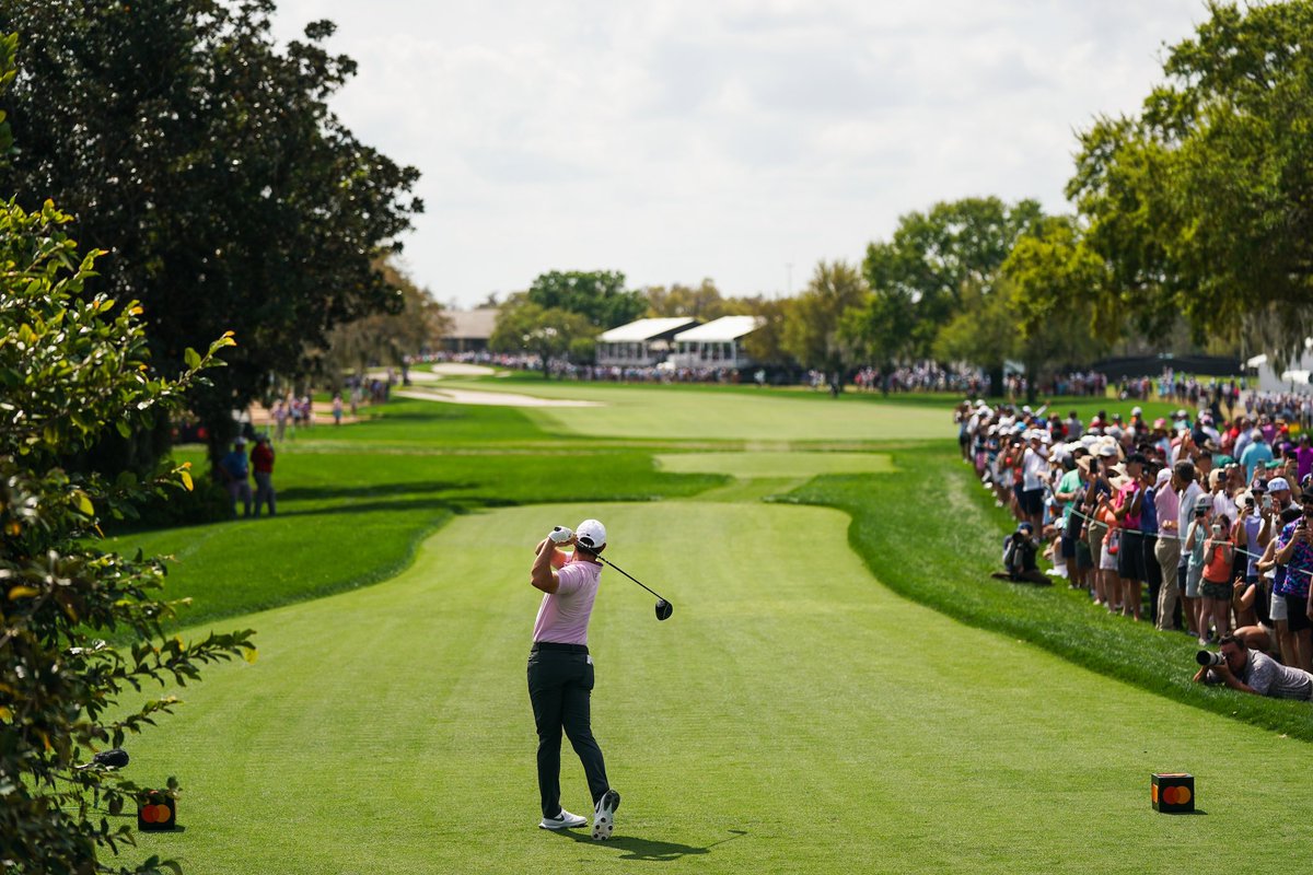 Swinging into another year of greatness.🏌️🎂

Happy birthday to the one and only @McIlroyRory!

#APInv