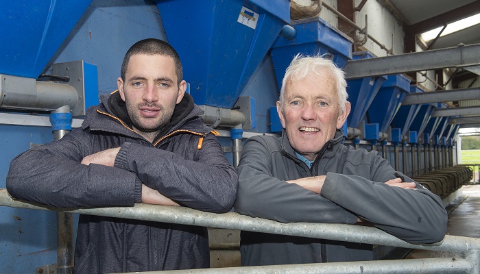 Limerick dairy farmer, Niall Moloney places a firm focus on calving ease and gestation length when selecting beef sires for use on his dairy herd, but that doesn’t mean the beef merit of the calves produced can’t be improved. Read more from @TeagascBeef: bit.ly/49XbxHq