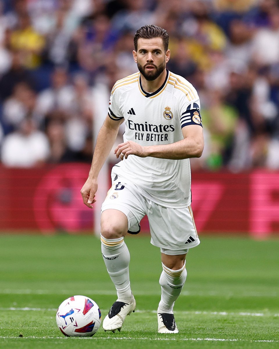 👏 @nachofi1990 reaches 2️⃣5️⃣0️⃣ wins with @RealMadriden! #RealFootball