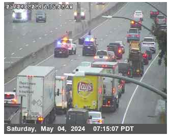 #SanLeandro -- The TWO left lanes are blocked by a cash on northbound #Interstate880 past Davis. (Photo: @CaltransD4) #KCBSTraffic.