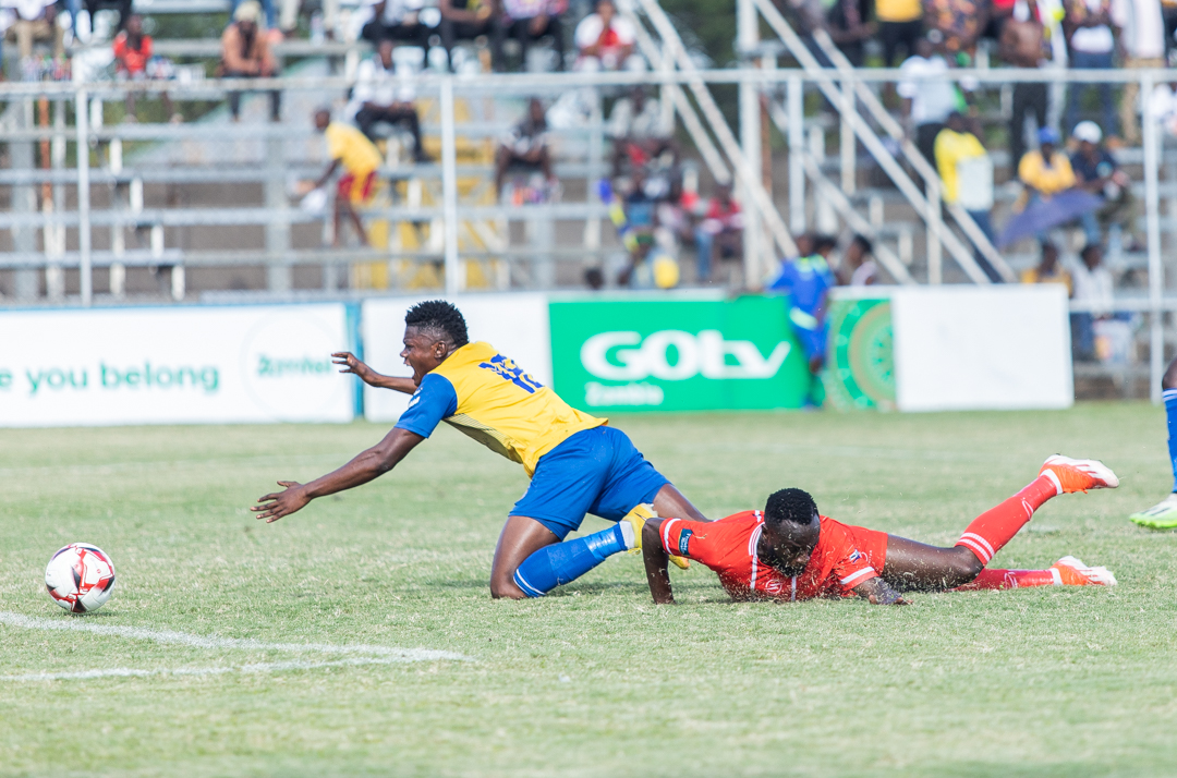 Absa Cup 2024 Semi-Final 2 80' Nchanga Rangers 1-1 Red Arrows 10 minutes to play in this nail-biting semi-final. #absacup2024