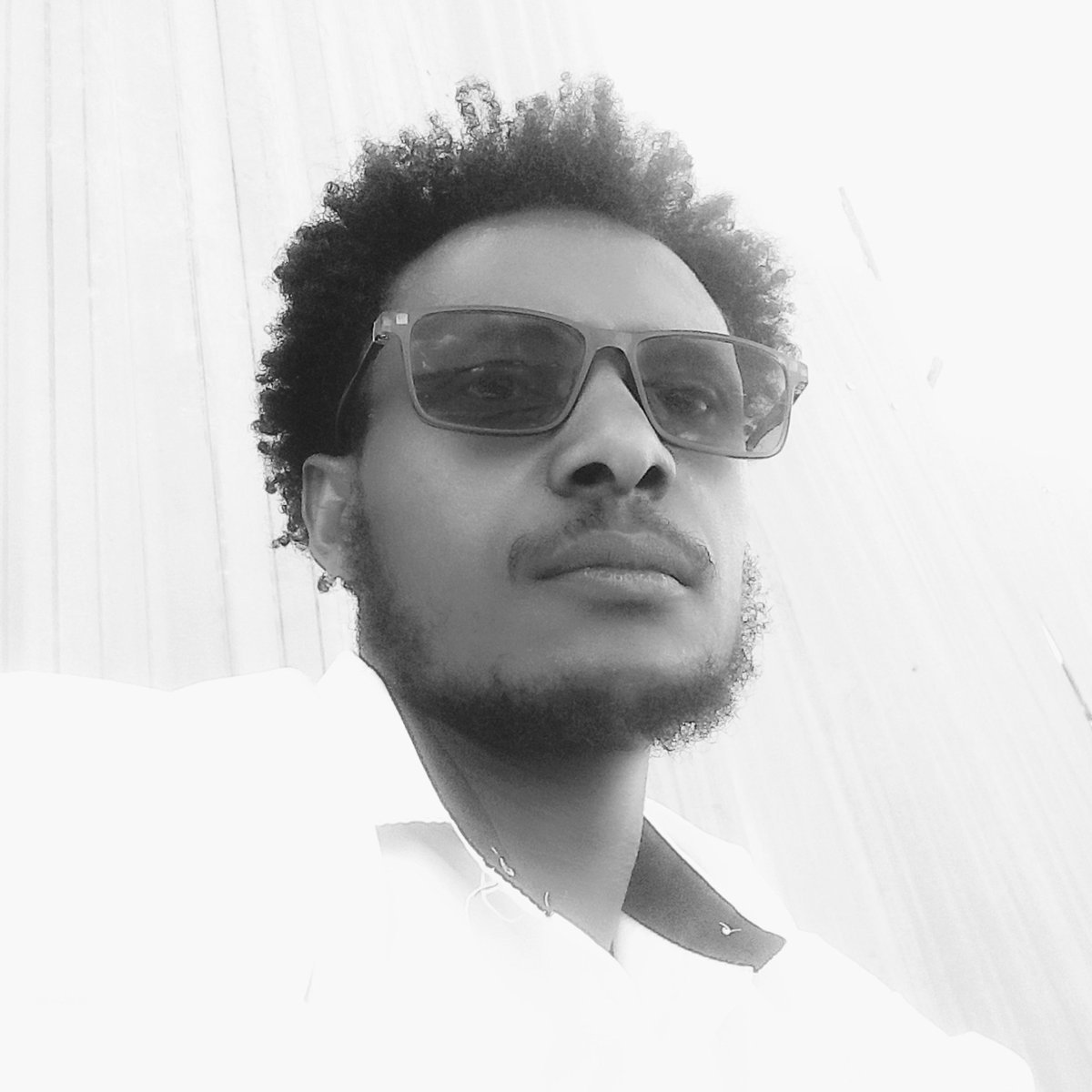 SenafOlana's tweet photo. #NewProfilePic https://t.co/qKG0blmkno