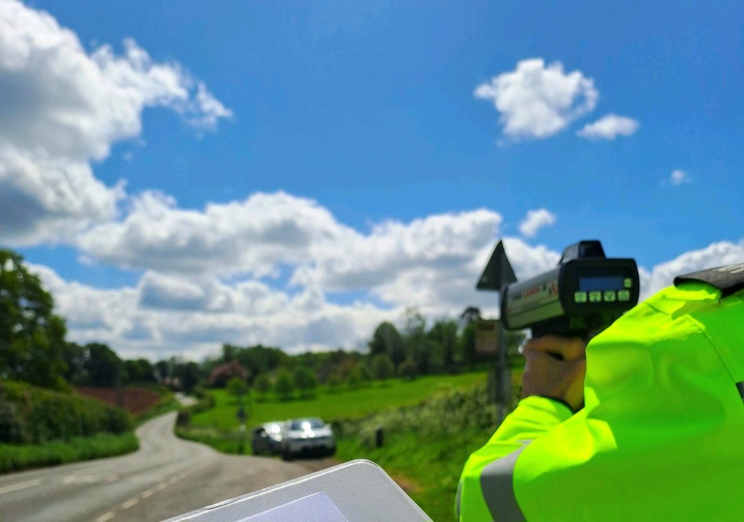 Today, Martley & Tenbury SNT have been in the beautiful village of Shrawley conducting speed enforcement. Thank you to everybody for abiding by the 30mph speed limit.