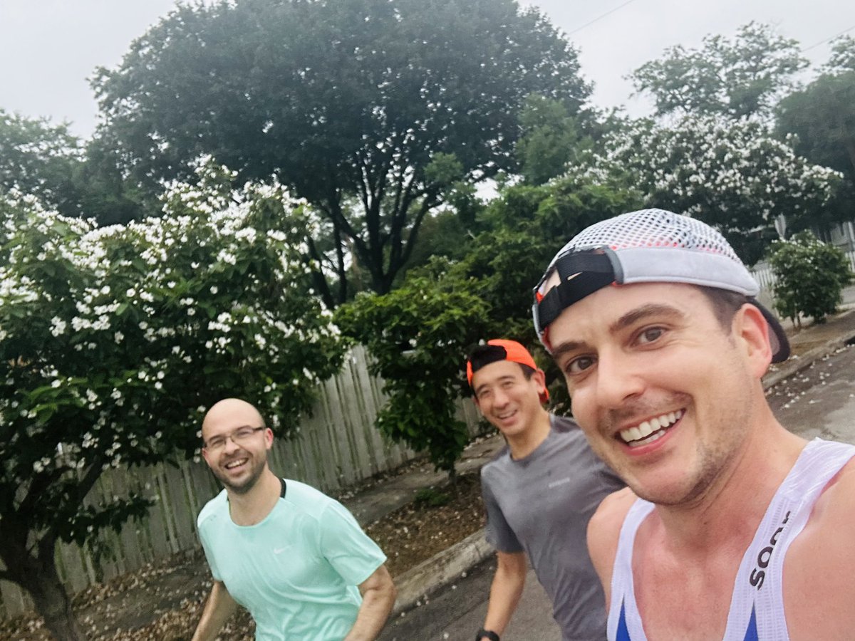 Nothing like a couple morning runs to catch up with old friends. Favorite way to reconnect @UclaUrology @UMichUrology @StanfordUrology #AUA2024