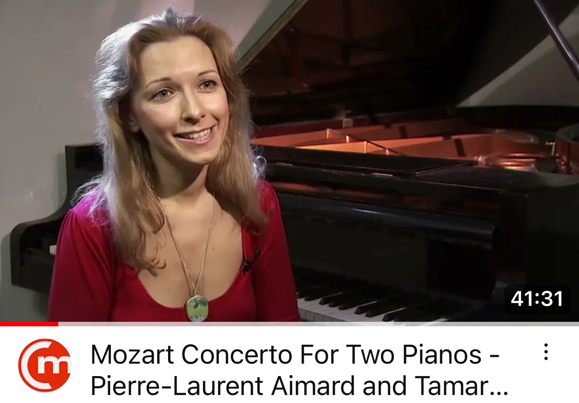 Live recording from Mozart double Concerto from many years ago in Salzburg Mozarteum! @PLAimard @HarrisonParrott m.youtube.com/watch?si=yR22T…