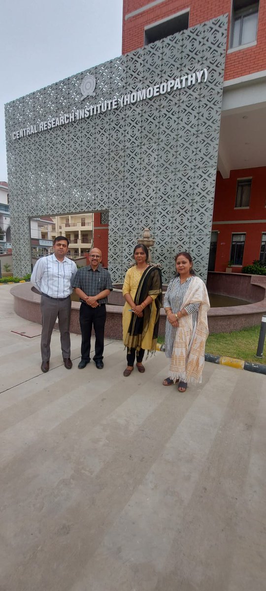 Dr Rabi Sankar Bhatta, Senior Principal Scientist, Pharmaceutics and Pharmacokinetic Div. at CSIR- CDRI, Lucknow visited CRIH with fruitful discussions on collaborative research. @ccrhindia @moayush @CSIR_CDRI