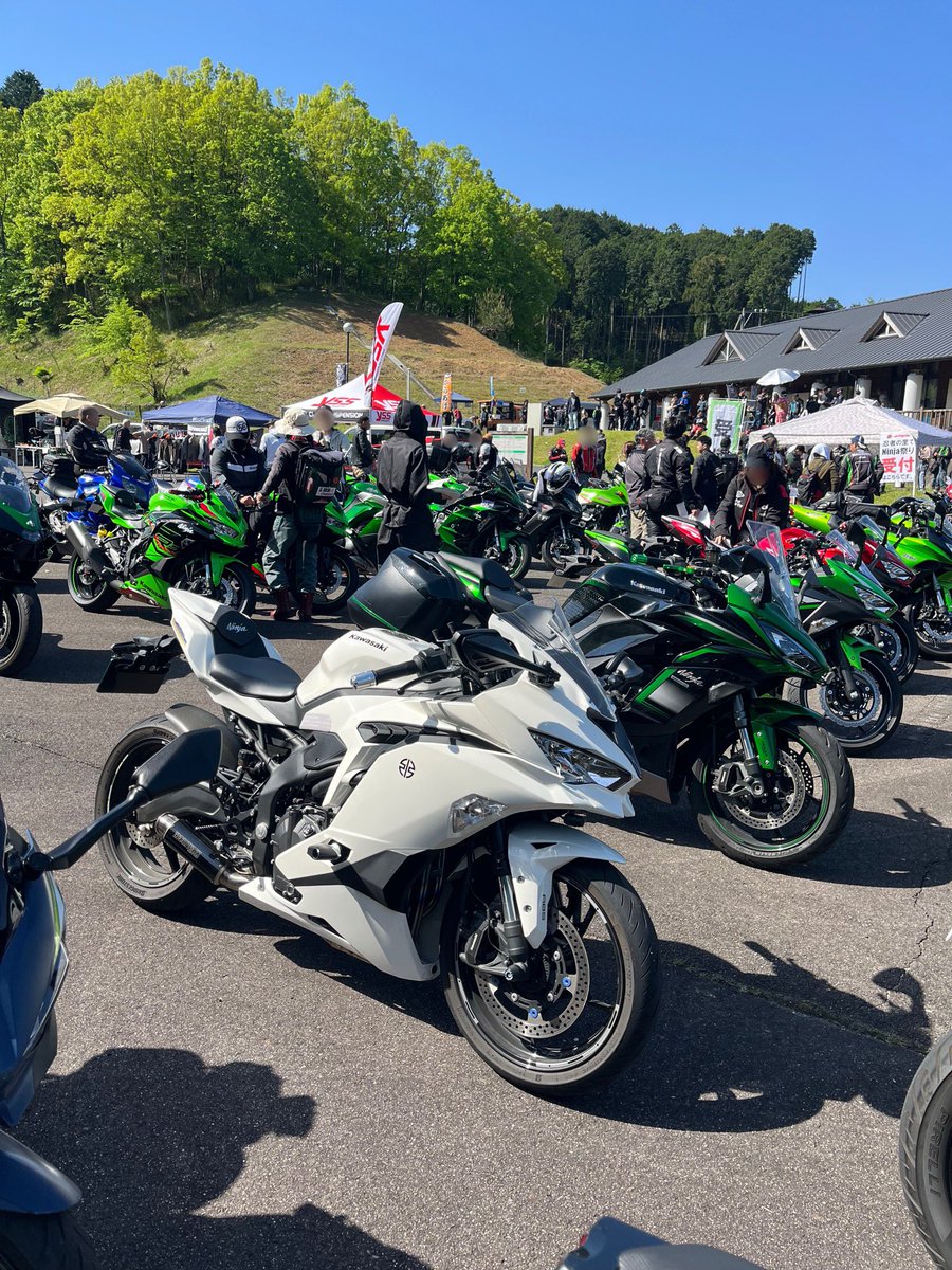MotoHobbyAcct's tweet photo. 4時出発でほぼ原ニルートでニンジャ祭り
からの
奈良カブミーティング
からの
原ニルートで帰宅

ケツ痛ぇ、、

#ニンジャ祭り #奈良カブミーティング https://t.co/un4lsr7tNR