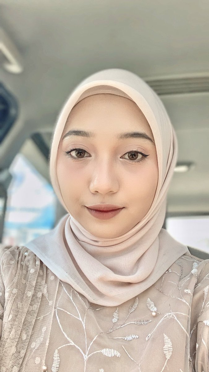 wisuda pengen make up sendiri tapi ga pede sama hasilnya