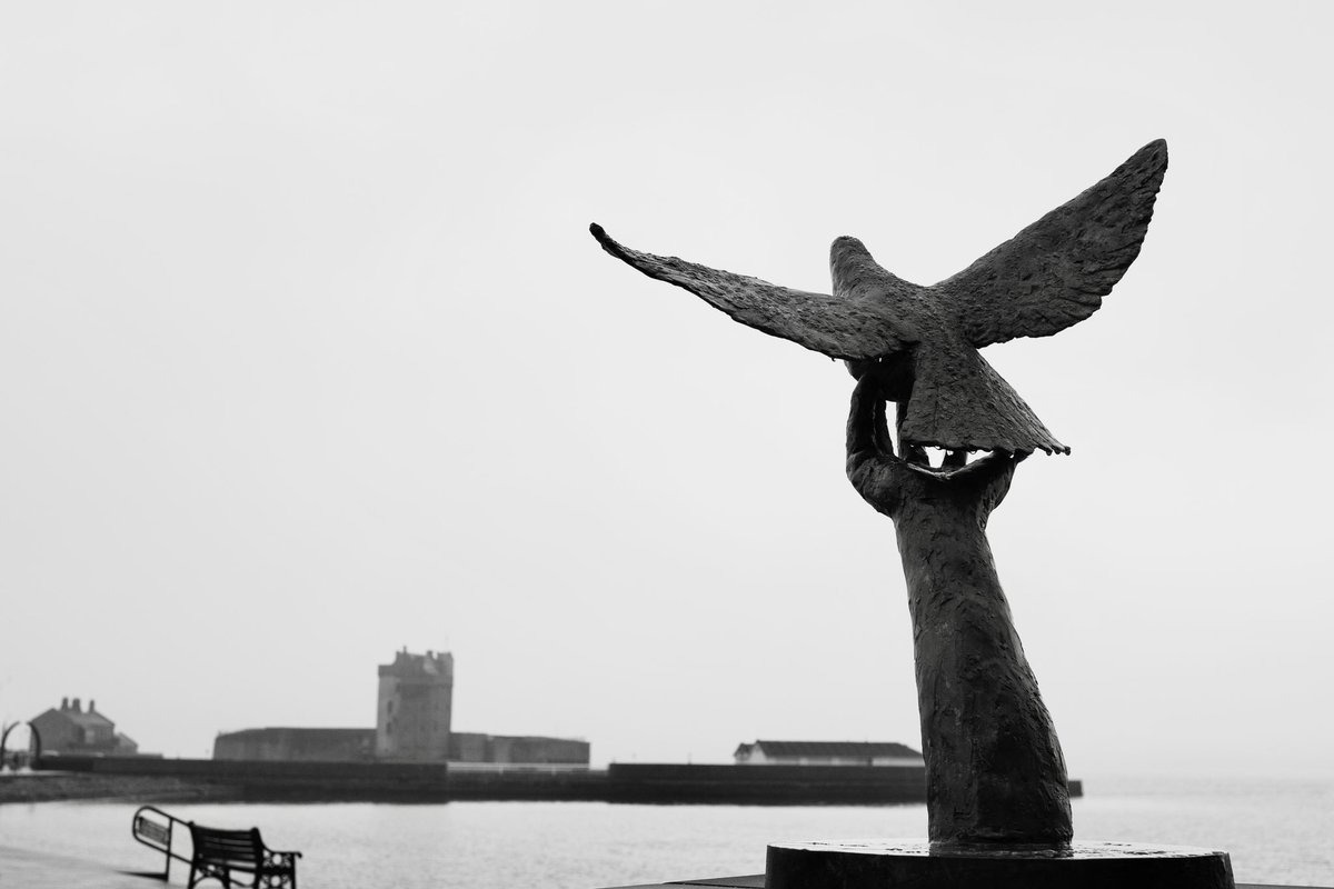 Misty #BroughtyFerry today @dundeecity #bnwphotography