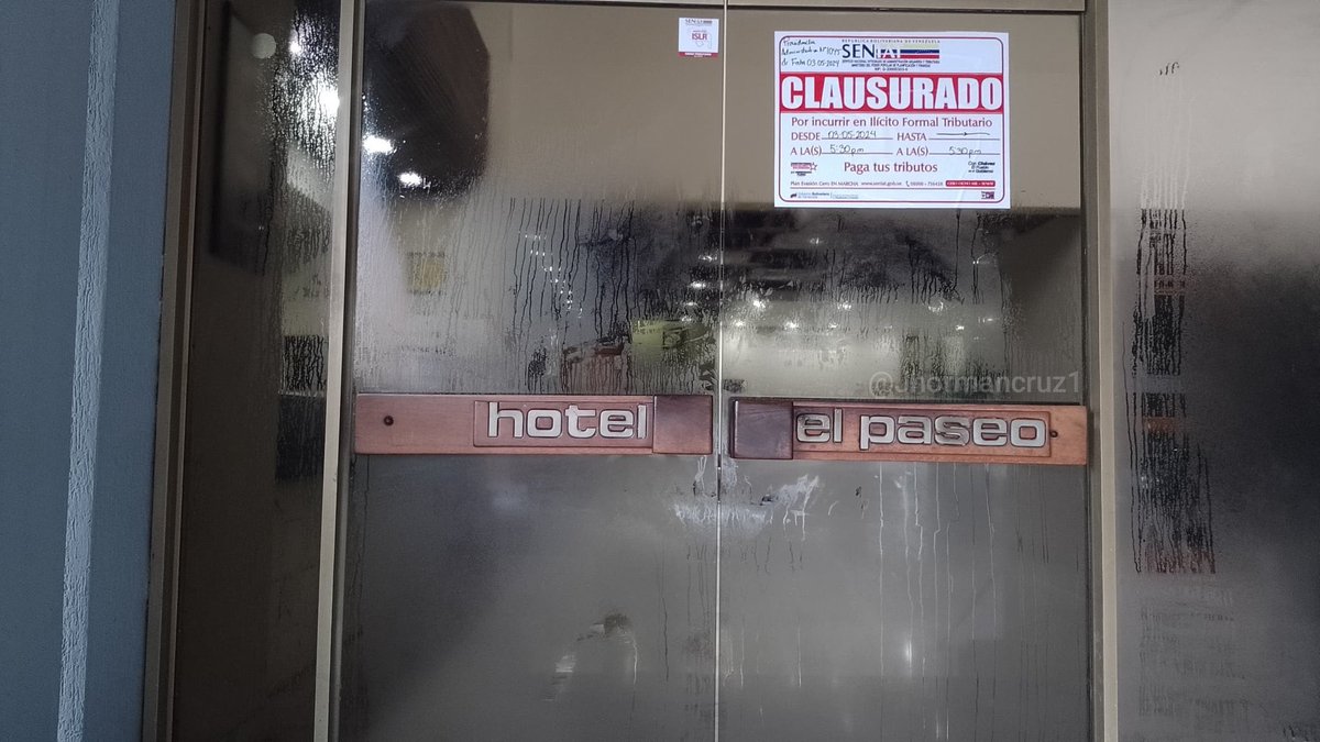 #AHORA El Seniat multó y cerró por más de 20 días al Hotel Urumaco, #Coro, todo esto por permitir que María Corina Machado pernoctara en este lugar mientras hacía sus recorridos por Falcón. La persecución, expropiación, amenazas y la venganza es su estilo de gobierno.