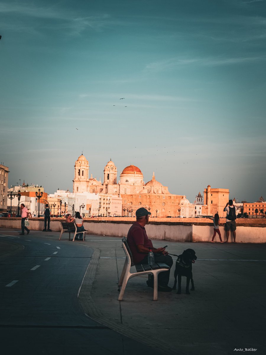 Así es Cádiz desde mi objetivo. May 4. 📸📸📸🌅🌅🌅