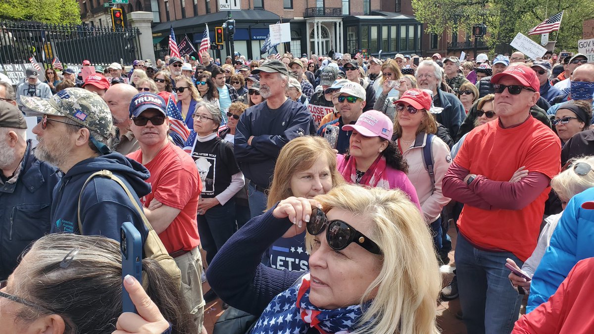 Notice none of us are wearing masks, unlike the pro-Hamas rallies where almost everyone wears a mask. #Mapoli #boston #bospoli