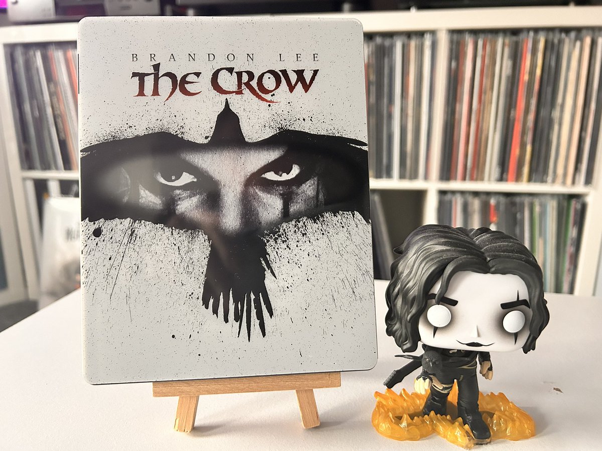 Arrived safe and sound and I even got the BBFC sticker off with no issues. #thecrow #brandonlee #steelbook #4kizzle