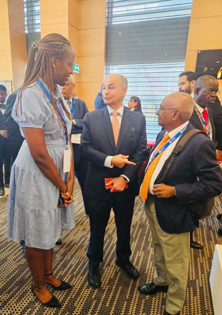 During this Summit, she got the opportunity to had a discussion with the @WorldAquatics President @Captain__Aqua and @Africa_Aquatics’s Dr. Ramsamy, regarding the Development of swimming in #Rwanda, especially for the development of Swimmers and their Coaches.

@AuroreMimosa