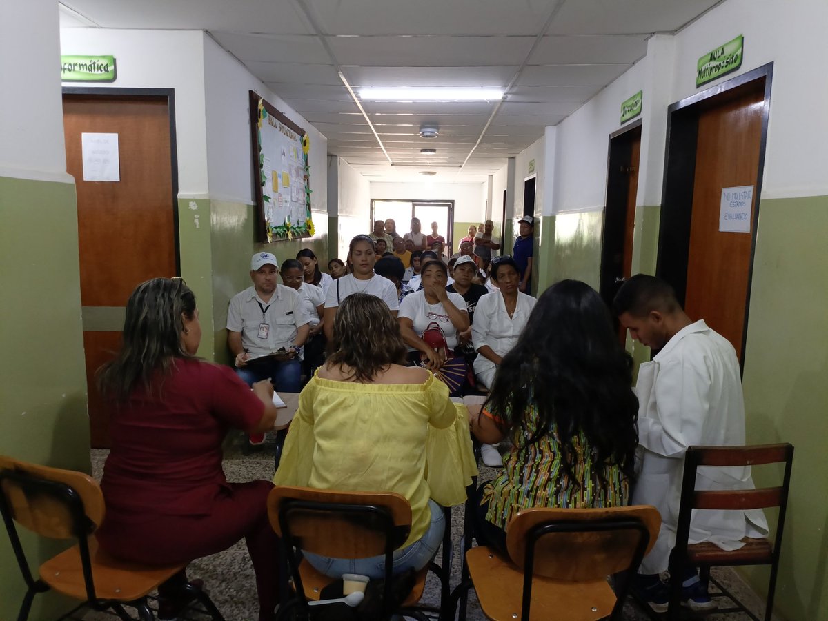 PODEMOS GUÁRICO tweet media