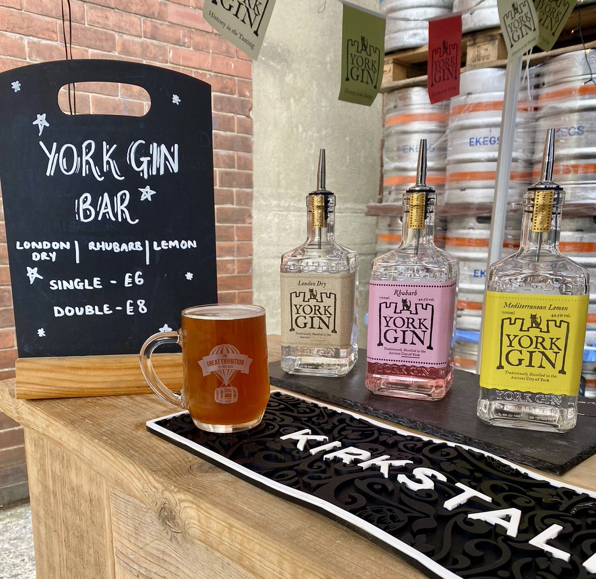 When in Kirkstall … Cheating on gin at the Great Exhibition of Prize Ales at Kirkstall Brewery. 🍺😃🍺 @kirkstallbrew #GX2024