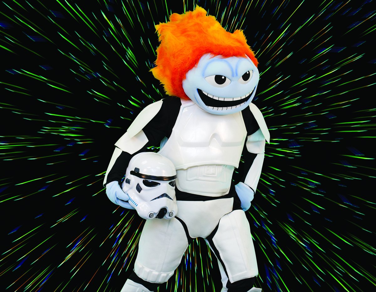 In a galaxy far, far away... May the 4th be with you ⭐🧔⚔️

#maythe4th #maythe4thbewithyou #maytheforcebewithyou #starwars