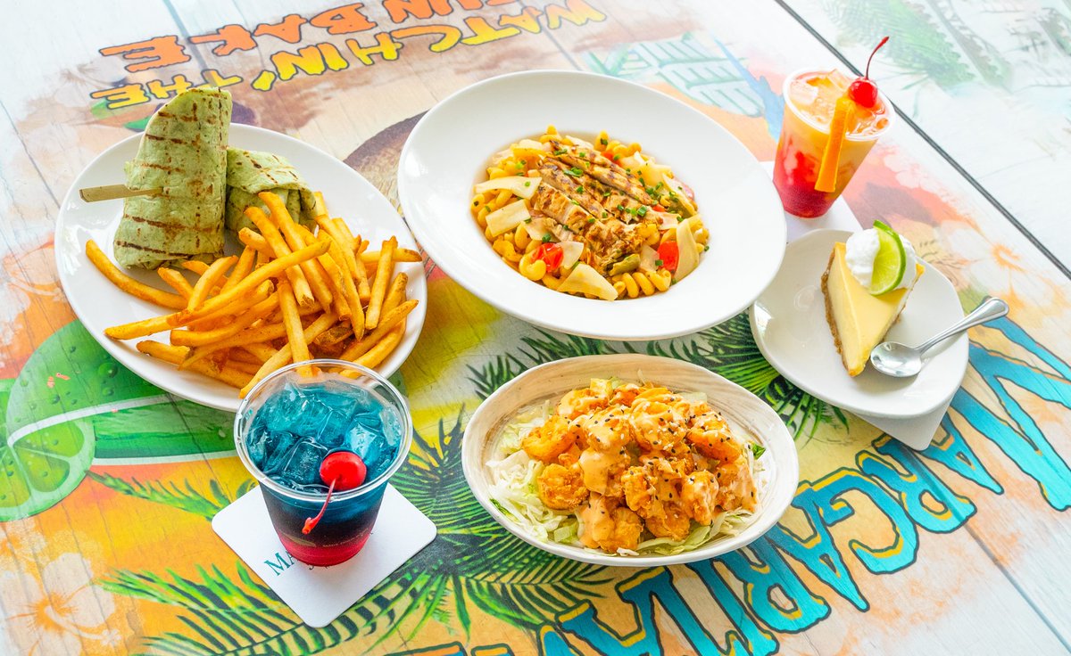 good food = good mood! 😋 #margaritaville #hollywoodfl #weekend #visitflorida