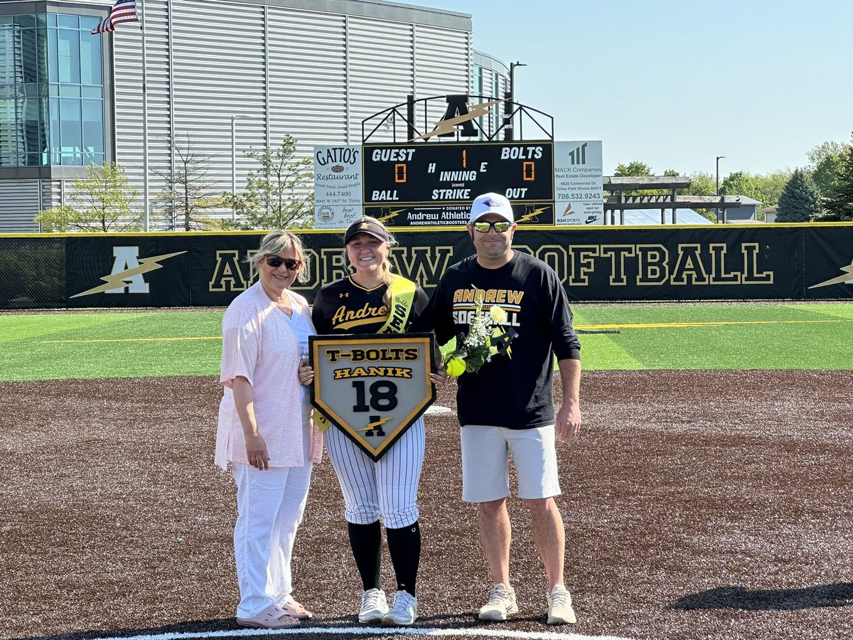 Senior Day 2024

Thank you seniors, parents, families and fans for the support of <a href="/AndrewSoftball/">Andrew Softball</a> these last 4 years

Best of luck ladies!