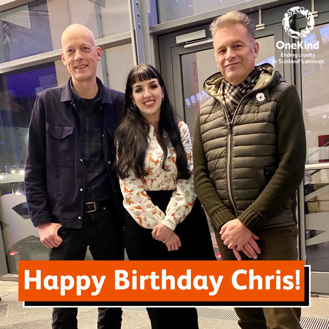 Today is @ChrisGPackham's birthday! 🎉 Thank you, Chris, for all you do for animals and your continued support - as OneKind's Patron - of our campaigns to protect animals from cruelty. Please join us in wishing Chris a wonderful birthday!😀