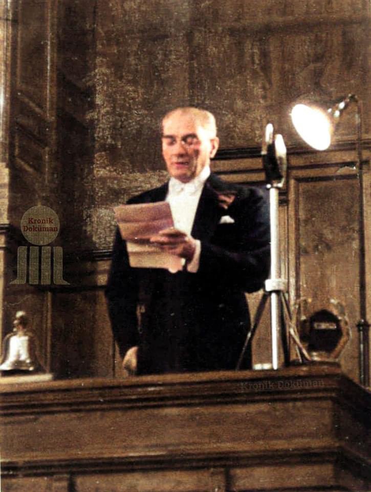 #TarihteBugün 📅
Gazi Mustafa Kemal Atatürk, Türkiye Büyük Millet Meclisi tarafından 3. Kez Cumhurbaşkanı Seçildi. (4 Mayıs 1931)