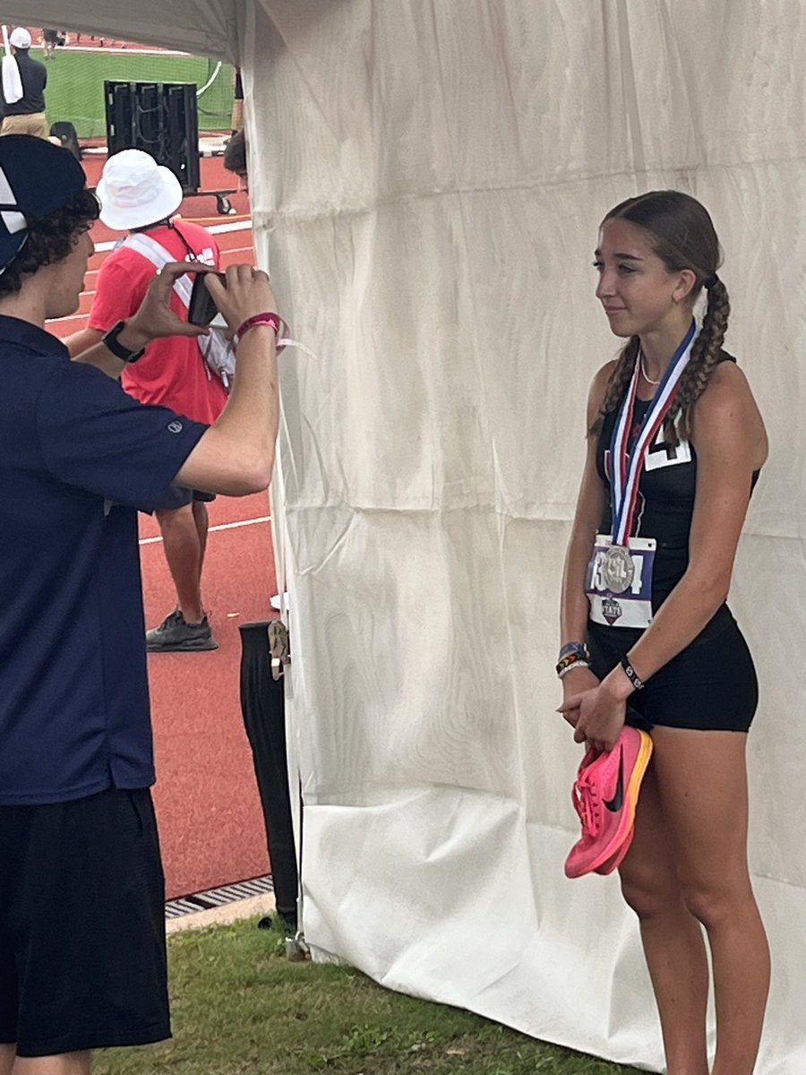 So proud of <a href="/MacyWingard/">Macy Wingard</a>! She came to Austin and represented Bengal Nation! So proud of you! #BengalExcellence @#LegacyLoading @jsruss68 <a href="/DentonISDSports/">Denton ISD Athletics</a> <a href="/dentonisd/">Denton ISD</a> <a href="/braswellhs/">Braswell High School</a>