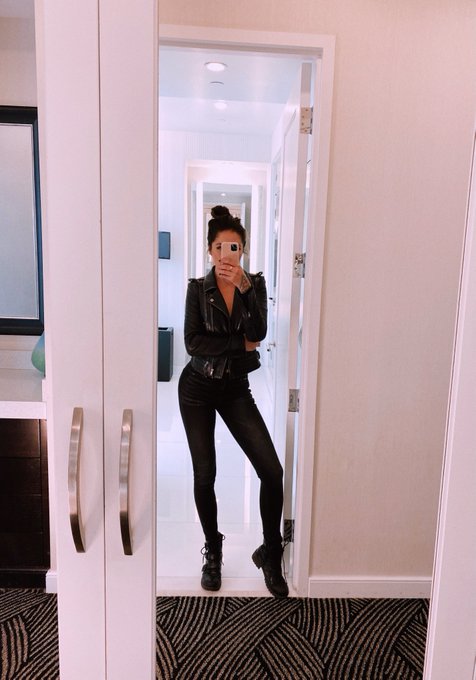 in the mood to step on some balls. who&rsquo;s going first? https://t.co/EamfxRHTGN