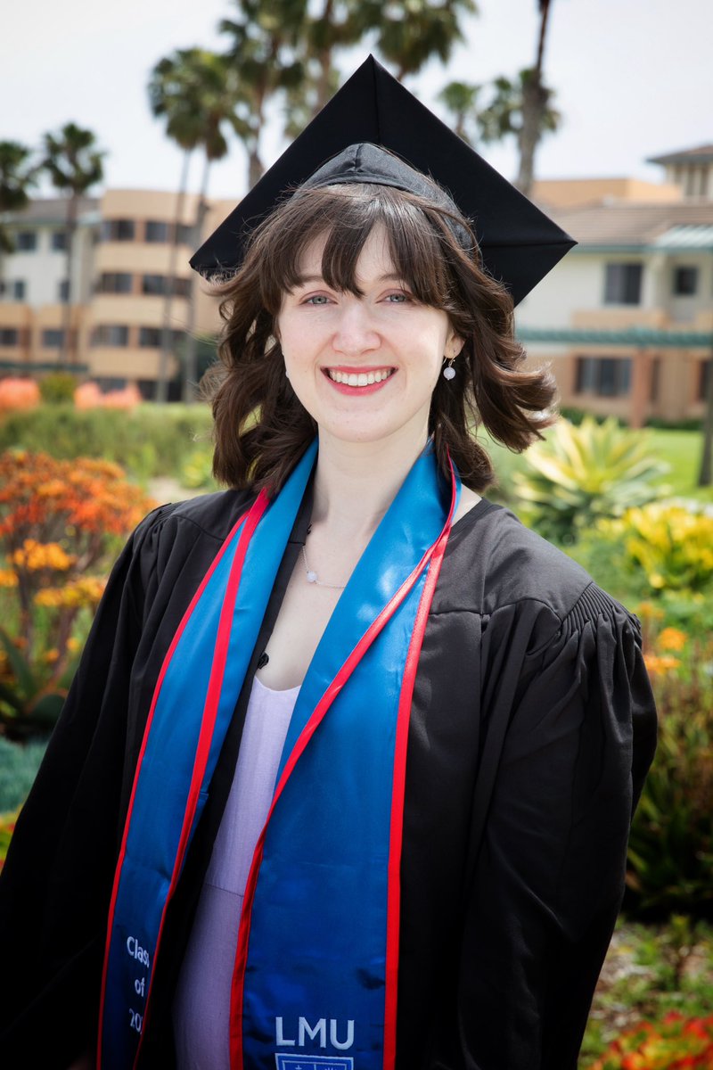 SuzanneParas's tweet photo. So proud of this kid! #lmugrad https://t.co/HOX3keHqZA