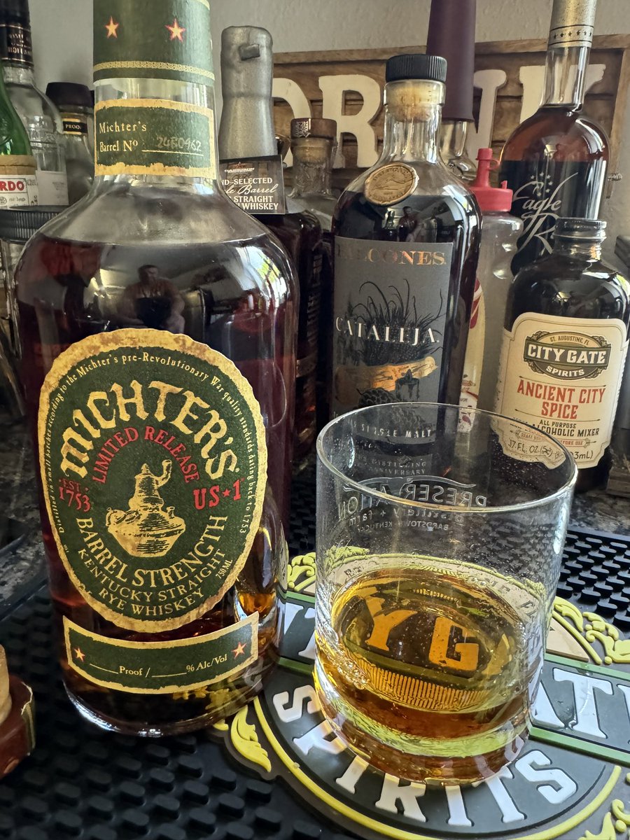 Had to pivot to this beauty. Love this bottle. Top three for me. Still can’t find the toasted rye but at least I can get a pour at the bar at Fort Nelson. @MichtersWhiskey