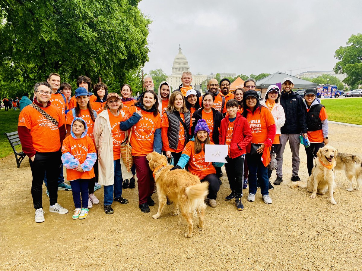 apolo_andrea's tweet photo. Great #BCAN @BladderCancerUS walk today in the DC with family, 🐕, friends, colleagues, and patients. #NoOneWalksAlone  #BladderCancer #UrothelialCarcinoma
#BladderCancerResearch Team 
@DrAndreKydd @SaadAtiq24 @EliasChandran @prokuninaolsson @RoufDr @PChoyke @GUMDROPtrials https://t.co/pPZoKajAtF
