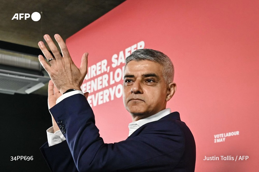 Le travailliste Sadiq Khan a été réélu maire de Londres, devenant ainsi le premier à obtenir un troisième mandat dans la capitale britannique, ont annoncé plusieurs médias britanniques à l'issue du décompte des votes #AFP