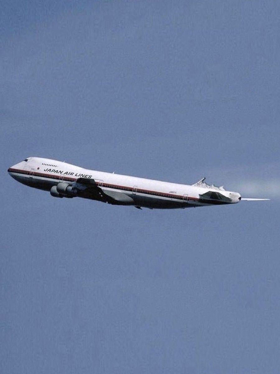 The crash of Japan Airlines Flight 123 on August 12, 1985, has the highest number of fatalities for any single-aircraft accident: 520 people died onboard a Boeing 747. #Aircraft #Aviation