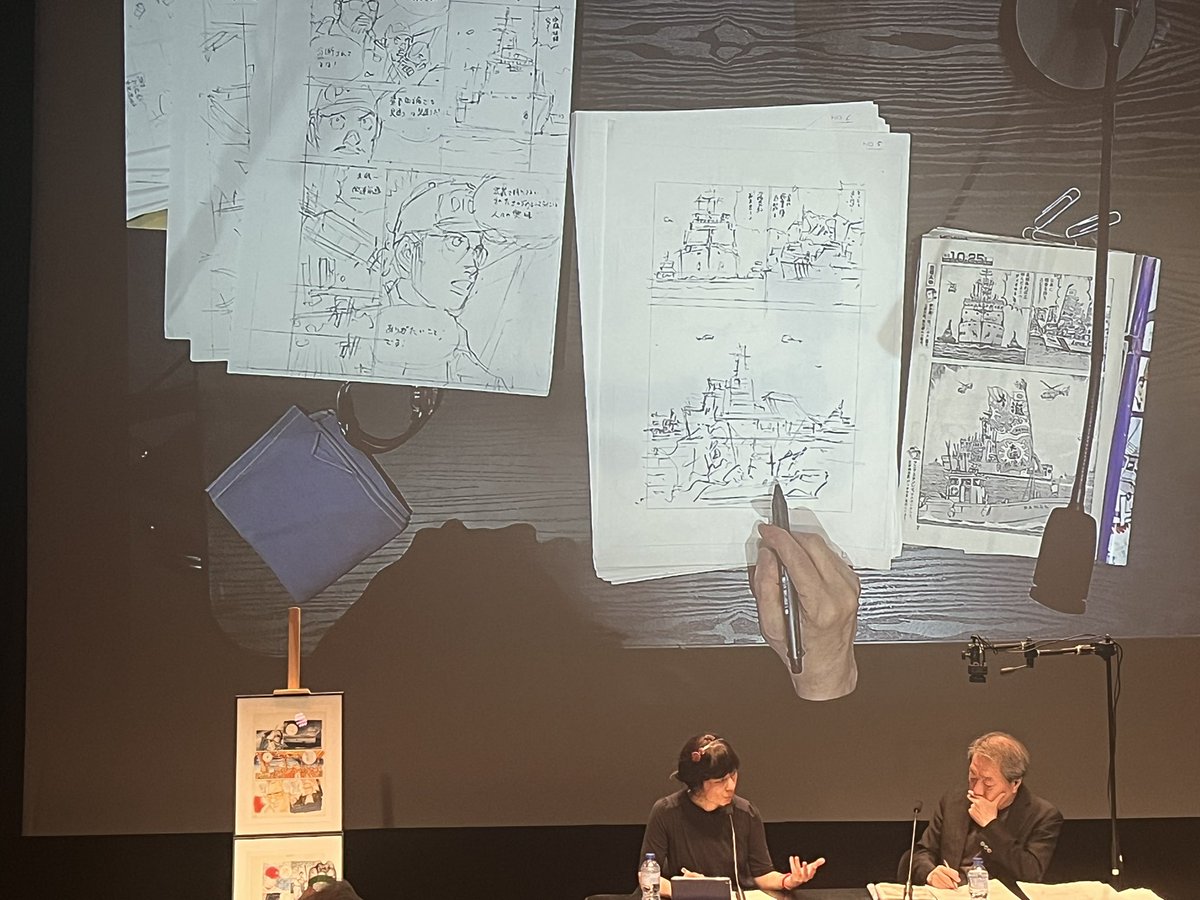 Rencontre passionnante à la <a href="/MCJP_officiel/">Maison de la culture du Japon à Paris 🇯🇵</a> avec le mangaka Kaiji Kawaguchi (Zipang, Spirit of the Sun, Eagle, The Silent Service), parfaitement animée par <a href="/MiyakoSlocombe/">Miyako Slocombe</a>. Un très grand auteur,  un rendez-vous manqué avec la France rectifié par une belle exposition à Colmar.