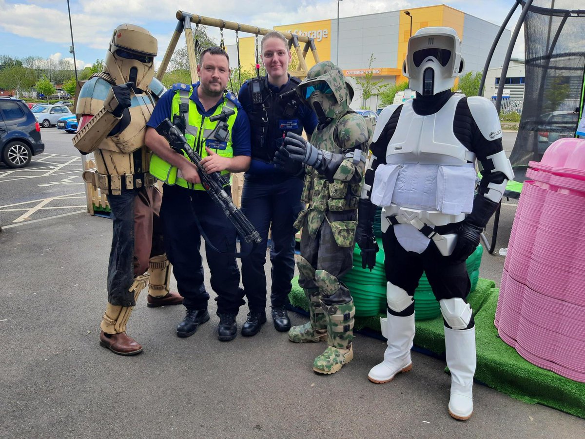 Whilst on high visibility shop patrol today around Gallagher retail park, we came across these three Troopers of the Empire located outside Smiths toys #communityengagement #maythe4thbewithyou