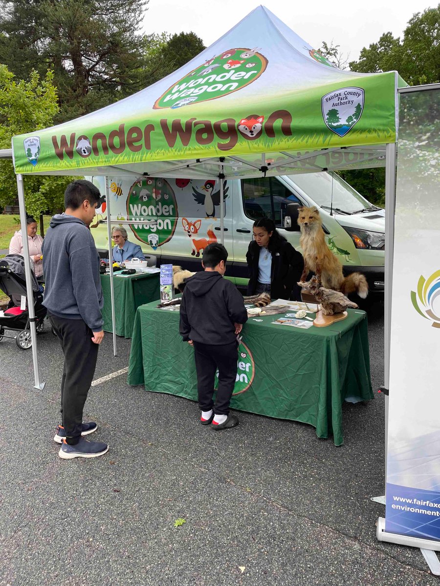 Culmore Community Day is happening TODAY (5/4), rain or shine! Join us at the Woodrow Wilson Library in Falls Church until 1 p.m. for this free event and enjoy music, performances, nature exhibits and a ton of fun activities. 🍔🎶 Details: bit.ly/2GATEm1