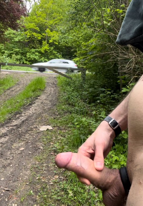 Running en for&ecirc;t https://t.co/syvnImuAO1