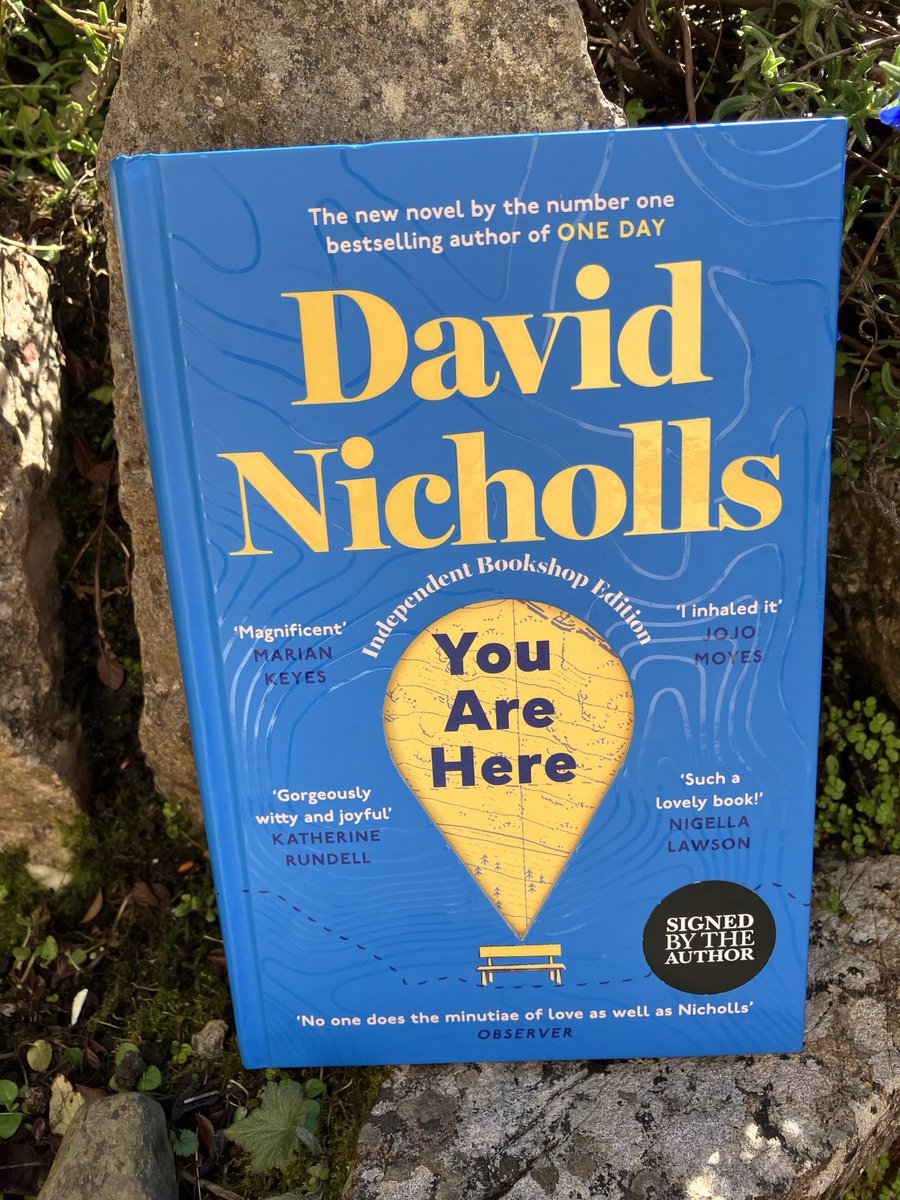 This book by ⁦@DavidNWriter⁩ is simply beautiful. The characters are so real you care about them as if they’re friends. It’s funny - humour at times disguising feelings - & tender & wise. Bereft to have finished it.