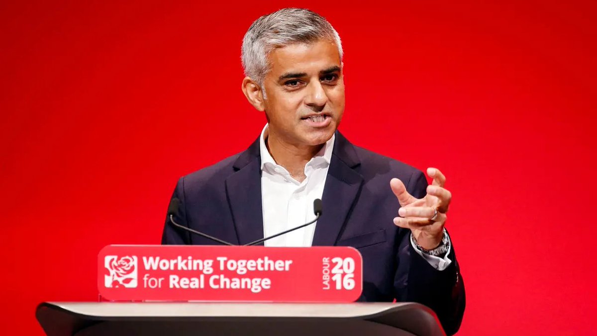 🇬🇧#UK, London mayoral election results: ⏫Khan (Labour-inc): 43,8 % (+3,8)✅ 🔽Hall (Conservatives): 32,7 % (-2,6) 🔼Blackie (Liberal Democrats): 5,8 % (+1,4) 🔽Garbett (Green): 5,8 % (-2) 🆕Cox (Reform): 3,2 % ... (+/- Last election) Mayor Khan (LAB) have won reelection.